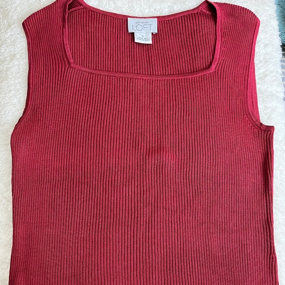 Ann Taylor Loft Twin Set - Picture 3 of 3